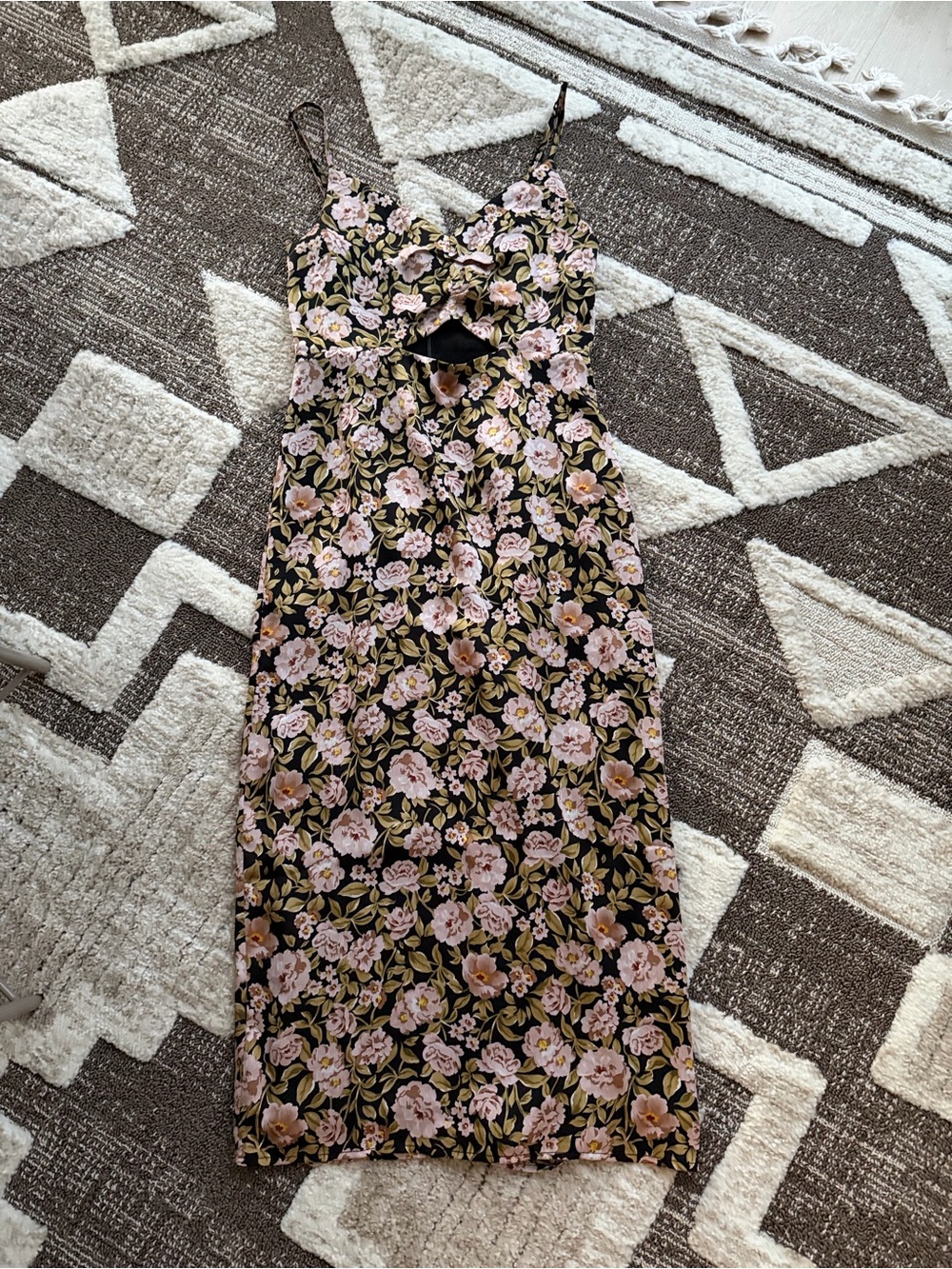MinkPink cutout dress S